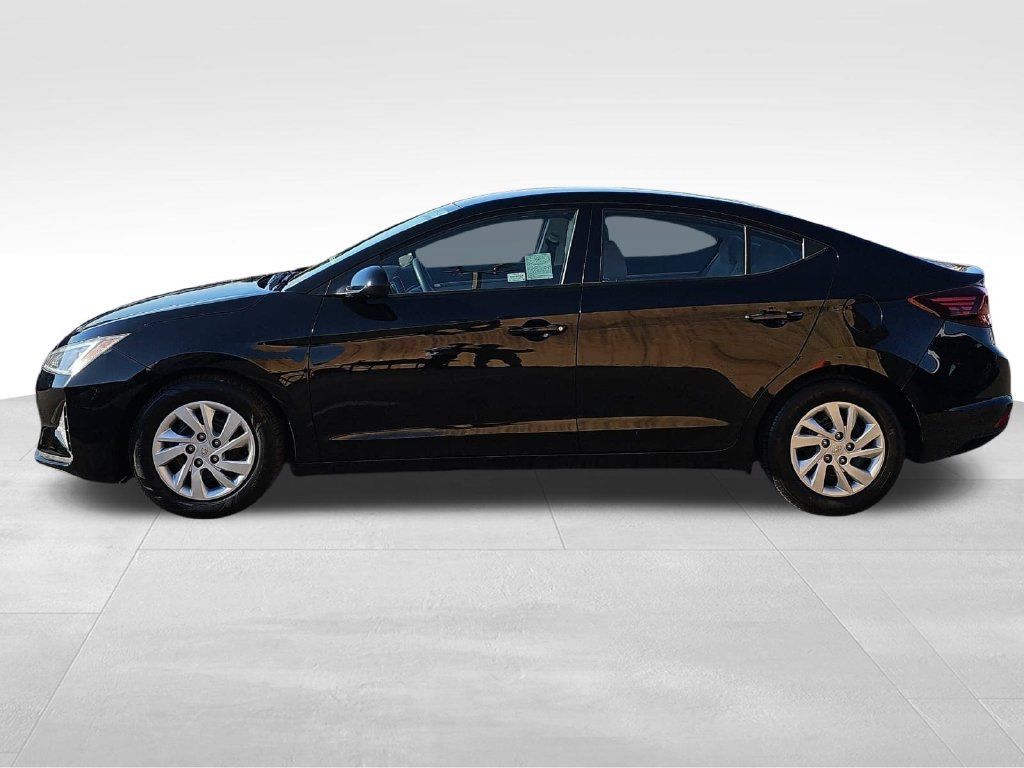 Used 2019 Hyundai Elantra SE FWD image 6