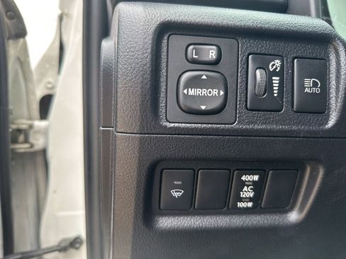 Used 2020 Toyota 4Runner SR5 Premium AWD/4WD image 11