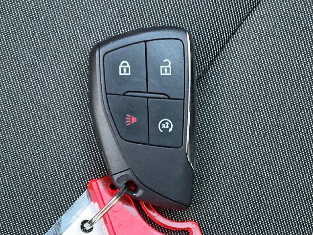Used 2025 Chevrolet Colorado Trail Boss AWD/4WD image 27