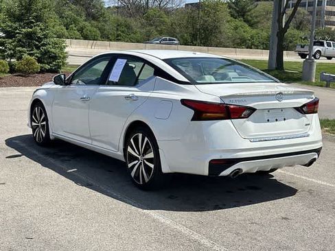 Used 2019 Nissan Altima 2.5 Platinum AWD/4WD image 23