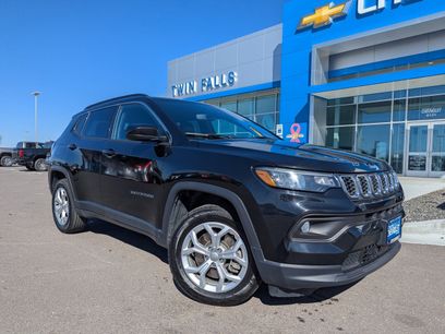 Used 2024 Jeep Compass Latitude