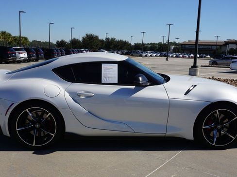Used 2022 Toyota Supra Premium image 4