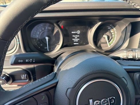 Used 2025 Jeep Wrangler Unlimited Rubicon 4xe w/ Safety Group image 14