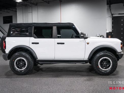 Used 2022 Ford Bronco Badlands AWD/4WD image 6