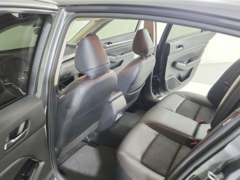 Certified 2024 Nissan Altima 2.5 SR AWD/4WD image 15