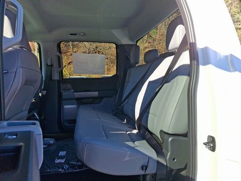 New 2025 Ford F150 Lightning Flash AWD/4WD image 5