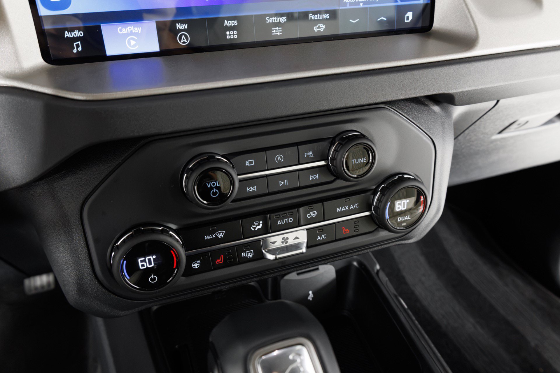 Used 2025 Ford Bronco Outer Banks AWD/4WD image 26