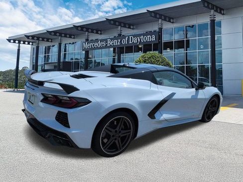 Used 2024 Chevrolet Corvette Stingray Preferred Conv w/ Z51 Performance Package RWD image 4
