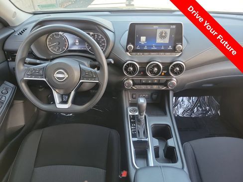 Certified 2025 Nissan Sentra SV FWD image 4