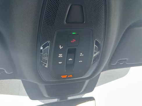 Used 2025 Audi Q5 Premium AWD/4WD image 45