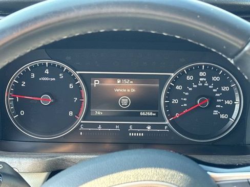 Used 2022 Kia Sorento EX w/ Panoramic Sunroof Package FWD image 17