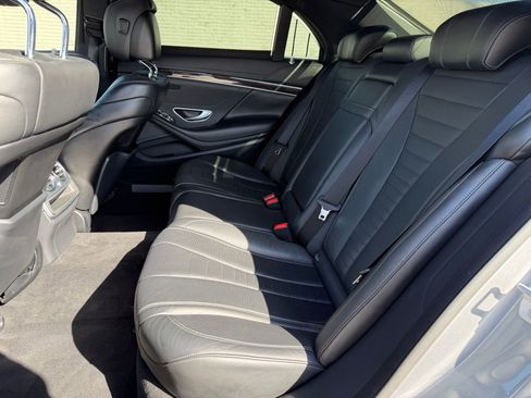 Used 2015 Mercedes-Benz S 550 Sedan image 22