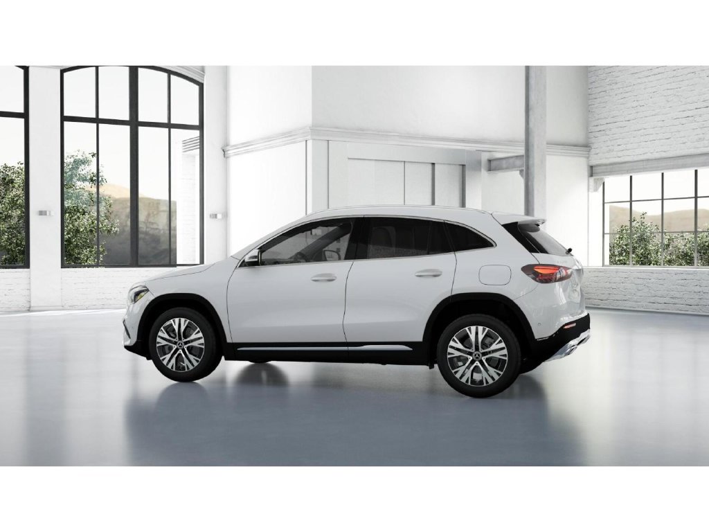 Certified 2026 Mercedes-Benz GLA 250 4MATIC image 32
