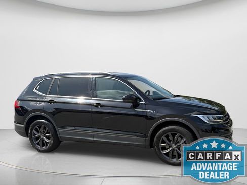 Used 2024 Volkswagen Tiguan SE FWD image 6