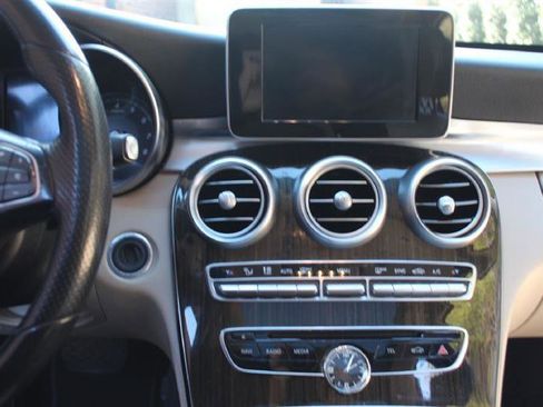 Used 2016 Mercedes-Benz C 300 4MATIC Sedan image 15