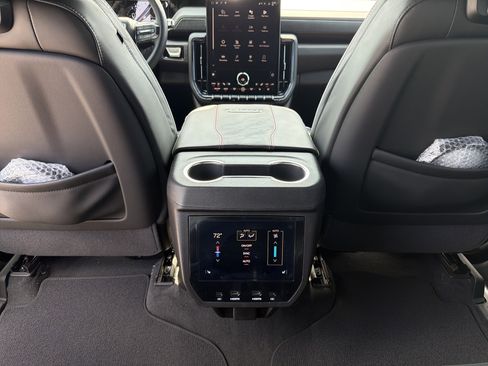 New 2026 GMC Yukon AT4 Ultimate image 25