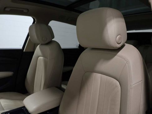 Used 2018 Audi Q5 2.0T Premium Plus image 18