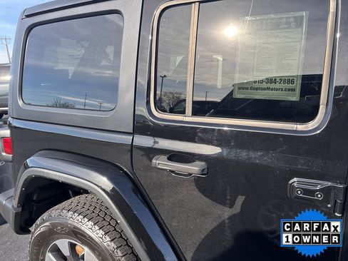 Used 2023 Jeep Wrangler Sahara image 6