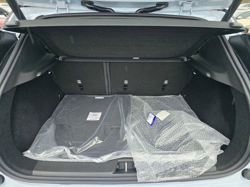 New 2026 Volvo EX30 Plus image 16