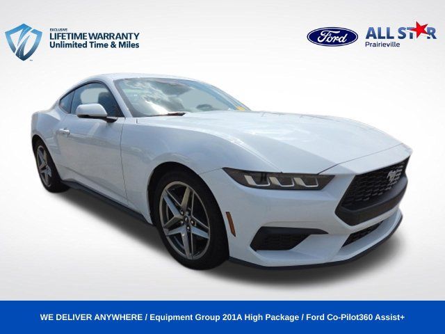 Used 2025 Ford Mustang Coupe RWD image 1