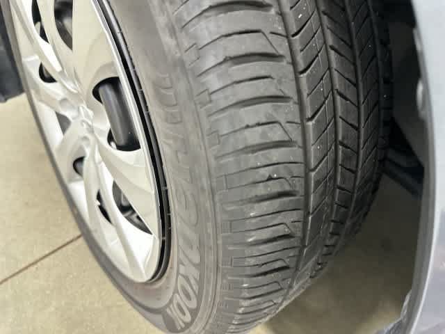 Used 2026 Toyota Corolla LE FWD image 29