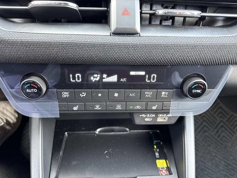 New 2026 Subaru Outback Limited AWD/4WD image 21