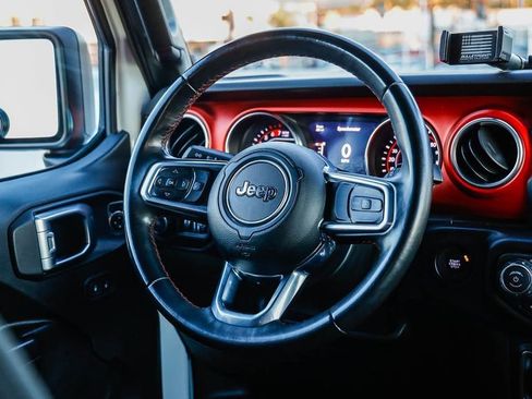 Used 2019 Jeep Wrangler Rubicon image 16