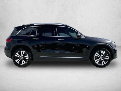 Used 2026 Mercedes-Benz GLB 250 image 5