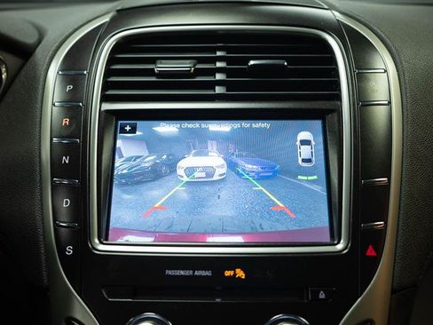 Used 2019 Lincoln Nautilus Reserve AWD/4WD image 24