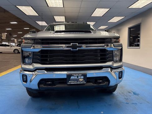 New 2026 Chevrolet Silverado 2500 LT w/ All Star Edition image 9