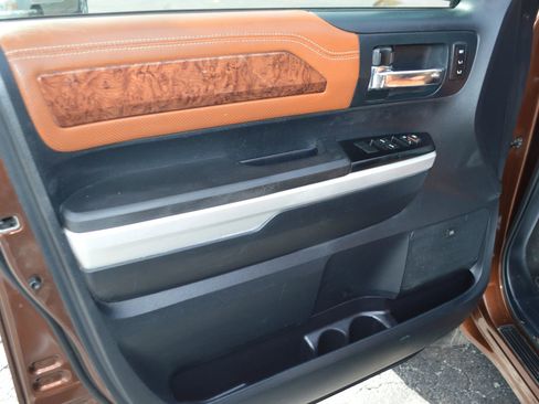 Used 2014 Toyota Tundra 1794 Edition image 14
