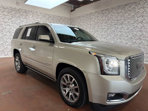 Used 2016 GMC Yukon Denali w/ Open Road Package AWD/4WD image 1