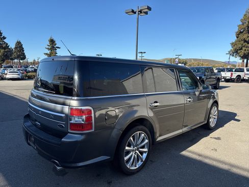 Used 2019 Ford Flex Limited w/ Equipment Group 301A image 4