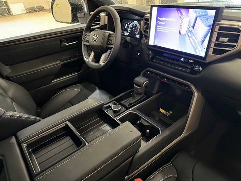 New 2026 Toyota Tundra Limited AWD/4WD image 34