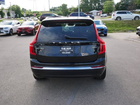 Certified 2023 Volvo XC90 B6 Ultimate w/ Lounge Package AWD/4WD image 6