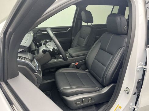 Used 2026 GMC Acadia Elevation w/ Black Edition AWD/4WD image 9