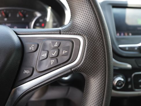 Used 2023 Chevrolet Equinox LS w/ LS Convenience Package FWD image 21