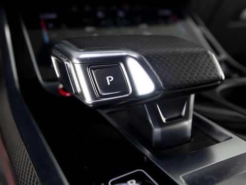 Used 2021 Audi RS Q8 AWD/4WD image 25