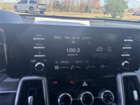 Used 2022 Kia Sorento LX image 21