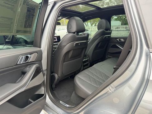 Used 2024 BMW X5 sDrive40i w/ M Sport Package image 28