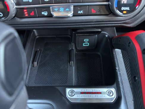 New 2025 Ford Bronco Heritage Edition image 23