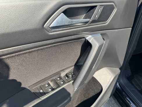 Used 2020 Volkswagen Tiguan S FWD image 14