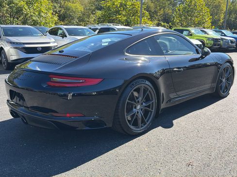 Used 2018 Porsche 911 Carrera T image 9