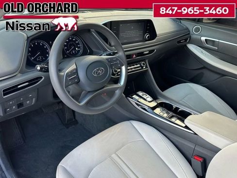 Used 2023 Hyundai Sonata SE image 14