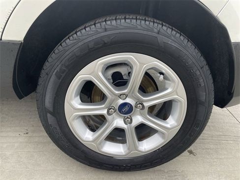 Used 2020 Ford EcoSport SE image 32