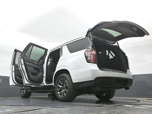 Used 2023 Chevrolet Tahoe Z71 w/ Luxury Package image 56