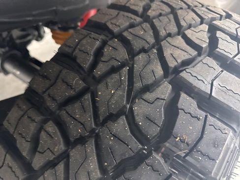 New 2026 Chevrolet Silverado 1500 Custom Trail Boss w/ Dark Appearance Package image 34