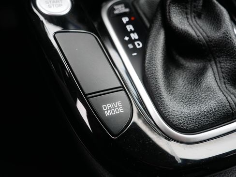 Certified 2024 Kia Soul S FWD image 31