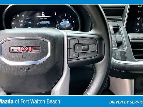 Used 2024 GMC Yukon SLT RWD image 11