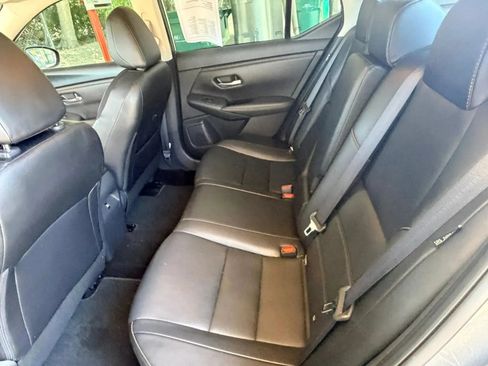 Used 2023 Nissan Sentra SR w/ SR Premium Package FWD image 26